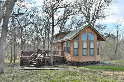 12570 Fm 1155 E The Southern Belle Cottage