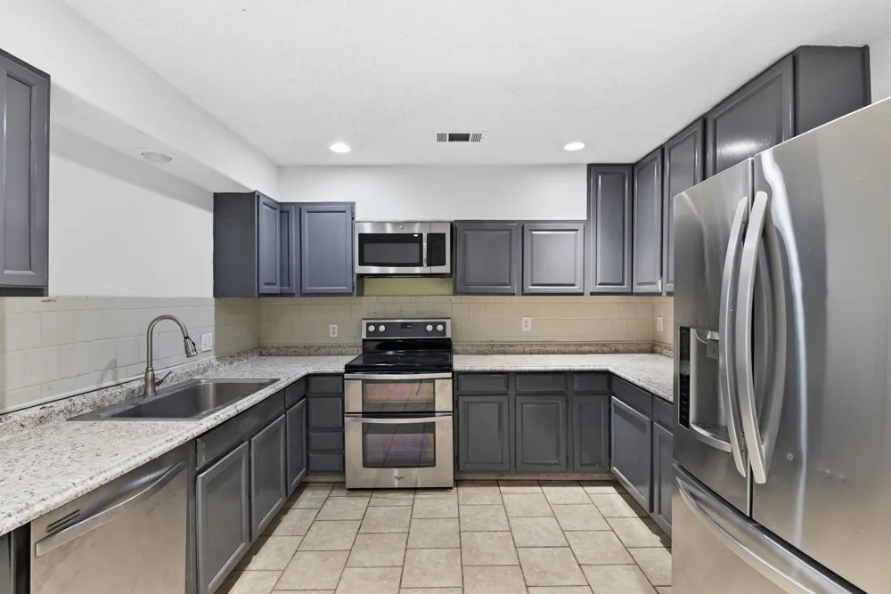 402 Anderson Road Livingston, TX 77351