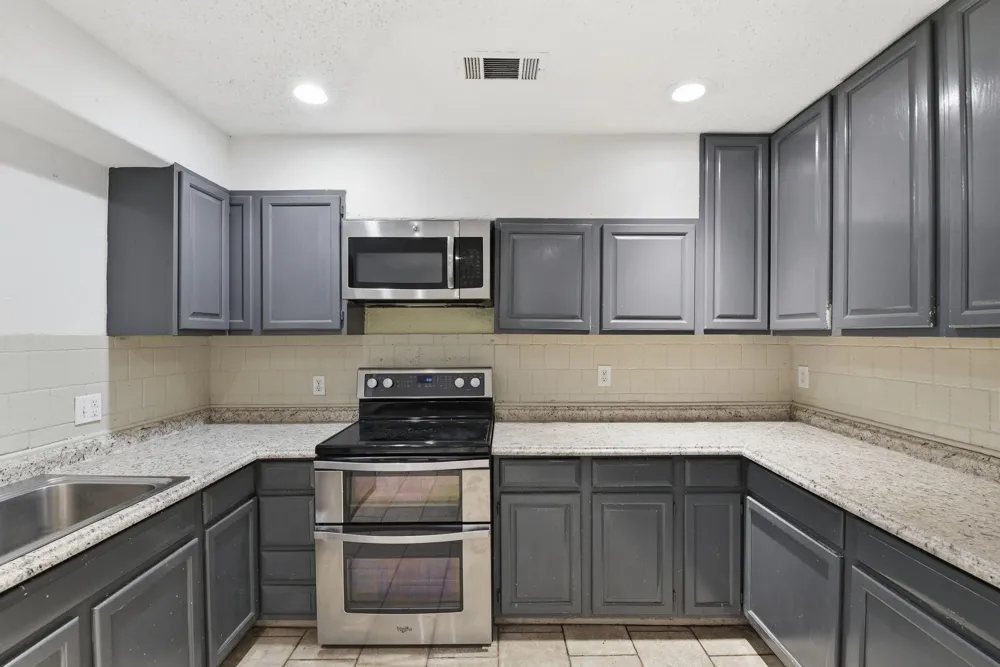 402 Anderson Road Livingston, TX 77351