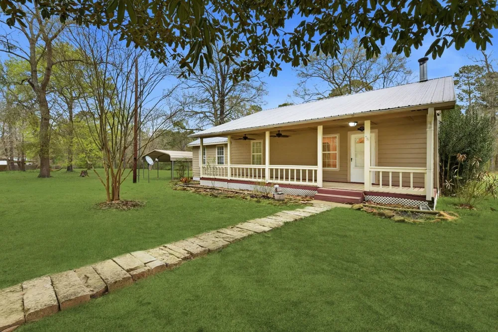 402 Anderson Road Livingston, TX 77351
