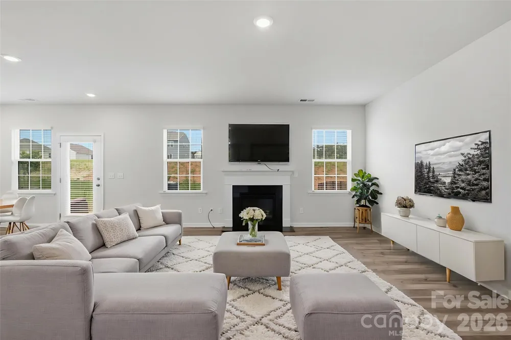 7412 Echoing Hills Lane Maiden, NC 28650