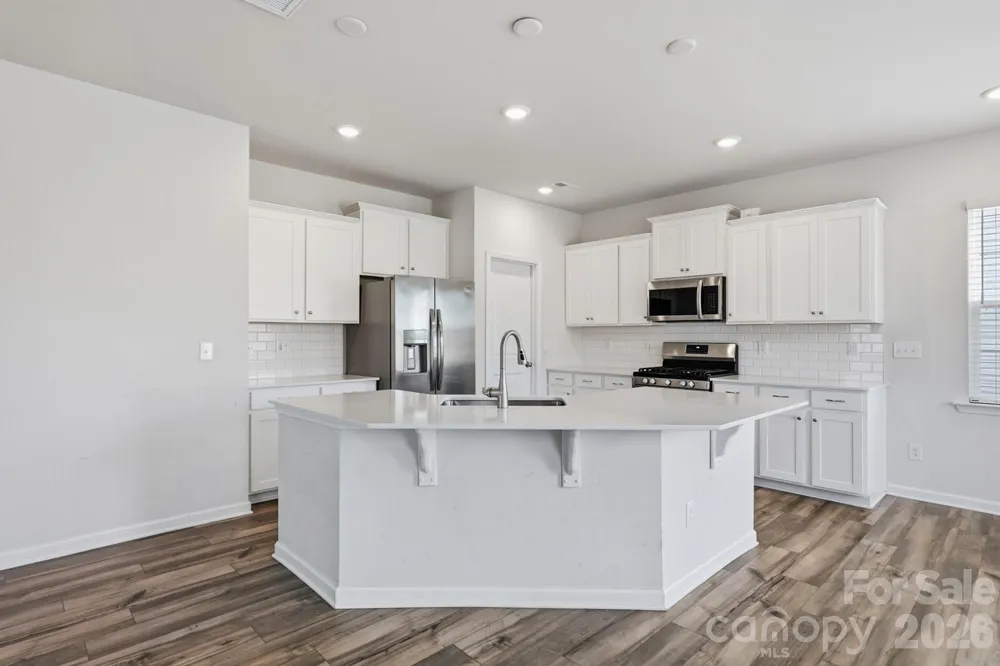 7412 Echoing Hills Lane Maiden, NC 28650