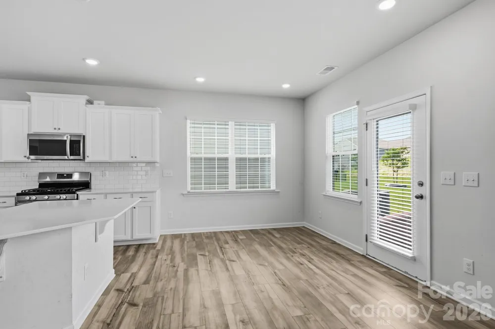 7412 Echoing Hills Lane Maiden, NC 28650