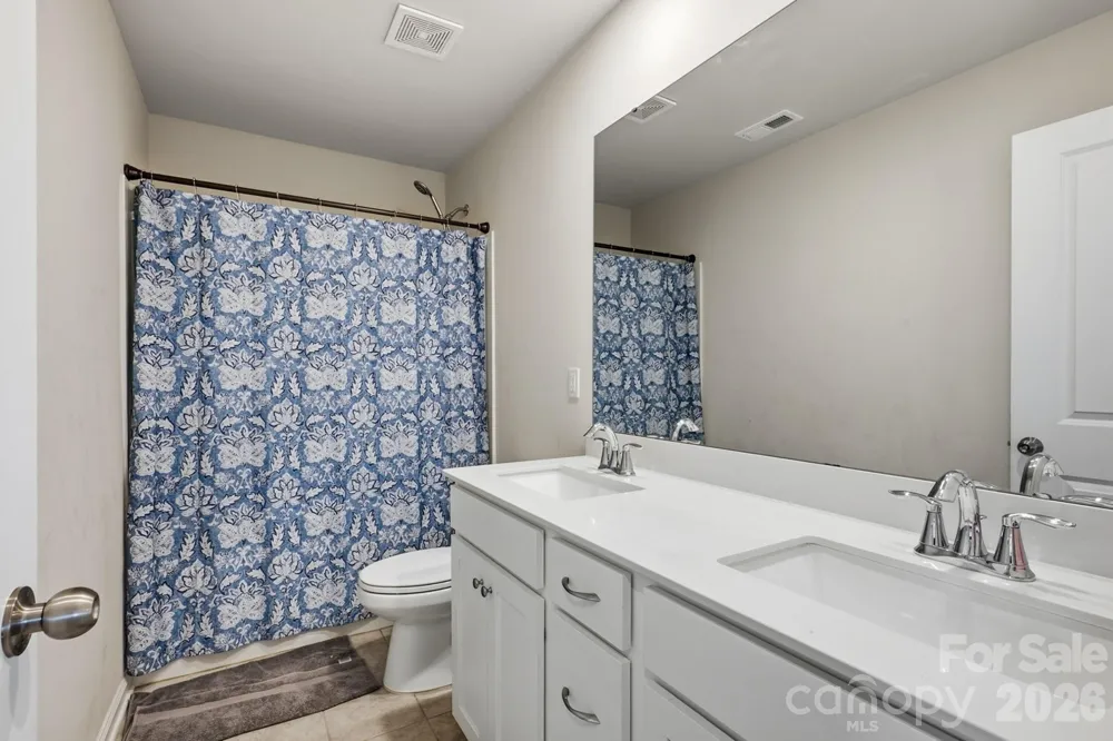 7412 Echoing Hills Lane Maiden, NC 28650