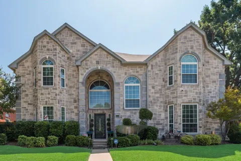 763 Livingston Drive