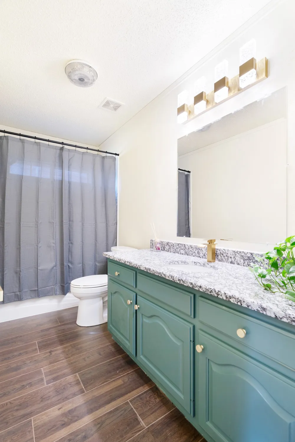 3025 Aspen Paris, TX 75462
