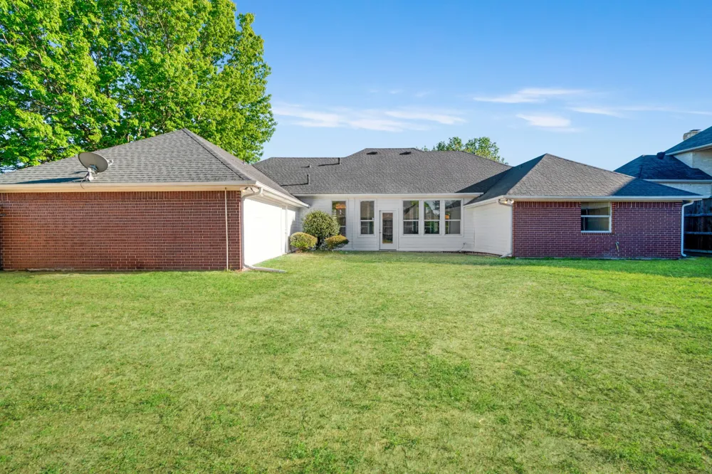 3025 Aspen Paris, TX 75462