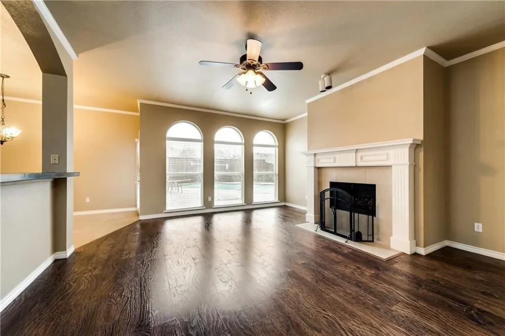 1504 Country Lane Allen, TX 75002