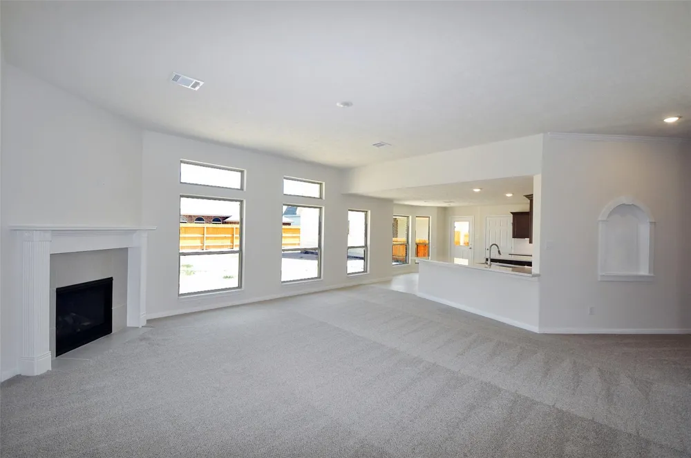 2210 Fortuna Drive League City, TX 77539