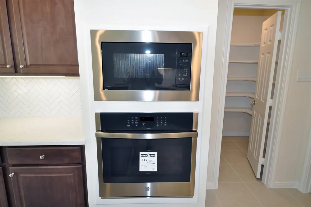 2210 Fortuna Drive League City, TX 77539