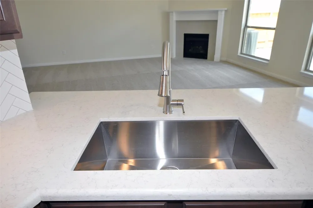2210 Fortuna Drive League City, TX 77539