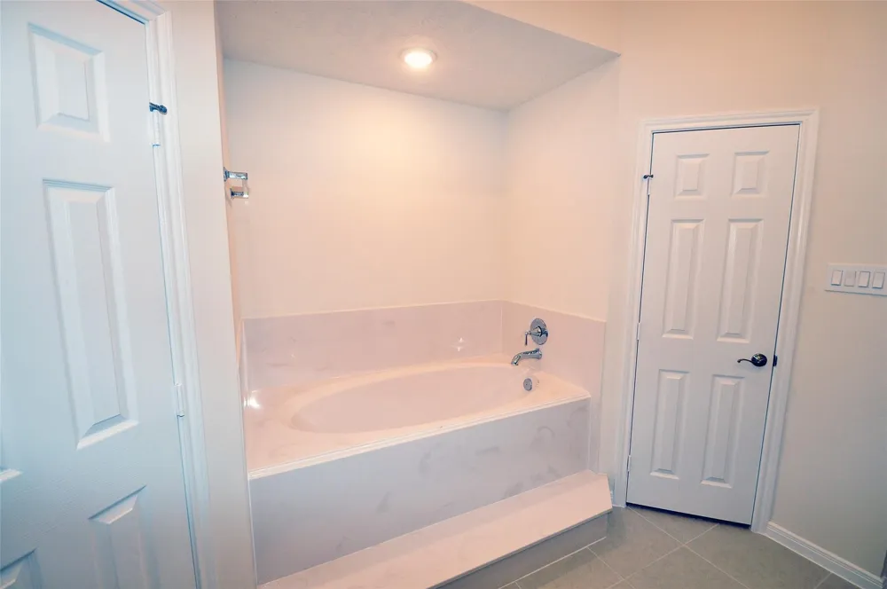 2210 Fortuna Drive League City, TX 77539