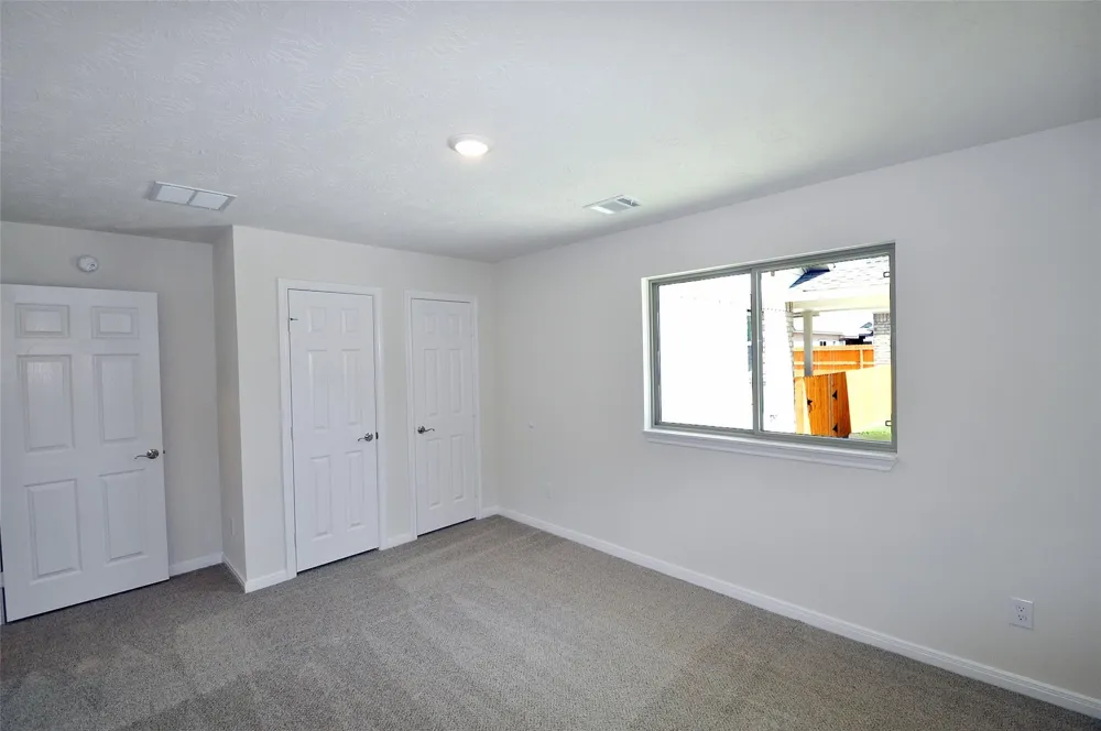 2210 Fortuna Drive League City, TX 77539