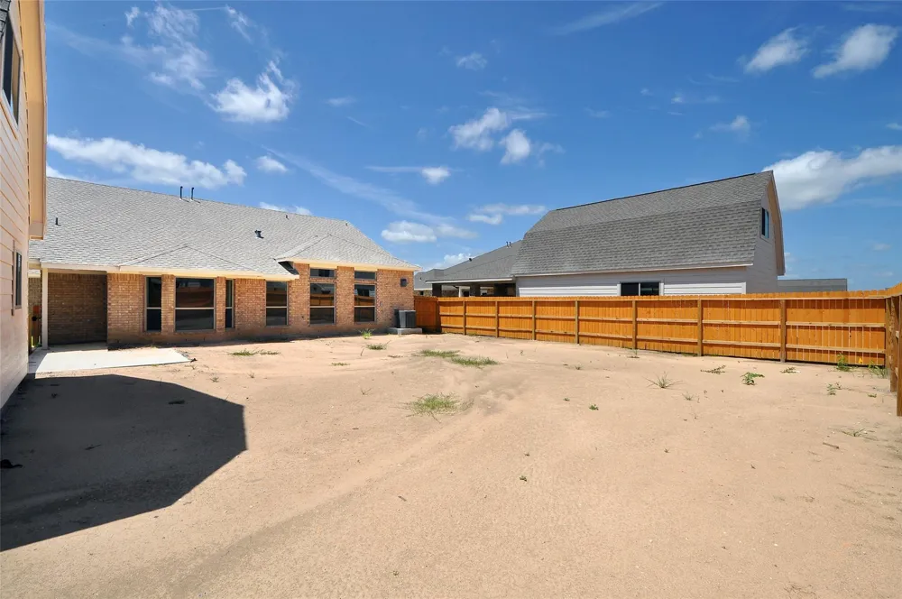 2210 Fortuna Drive League City, TX 77539