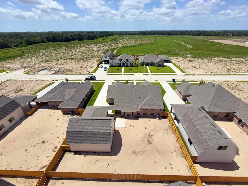 2210 Fortuna Drive League City, TX 77539