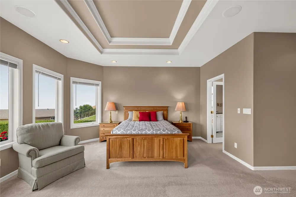 132 Bogey Boulevard Chelan, WA 98816