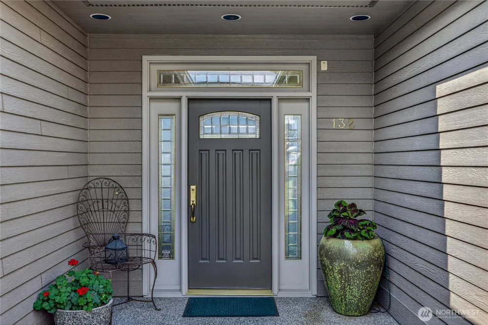 132 Bogey Boulevard Chelan, WA 98816