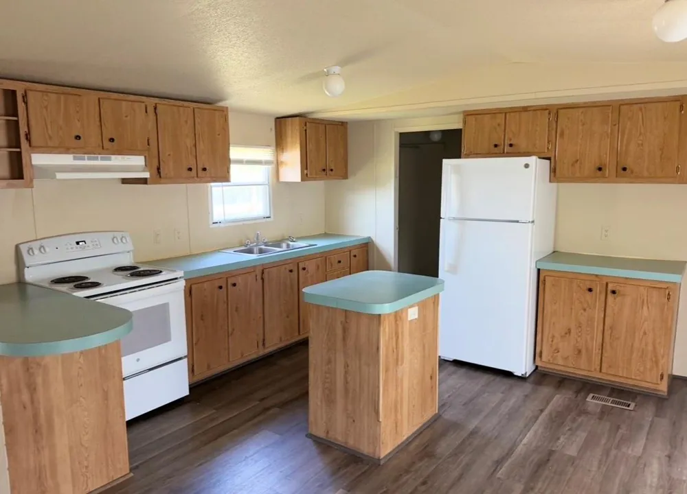 31812 Waller Tomball Road #6 Waller, TX 77484