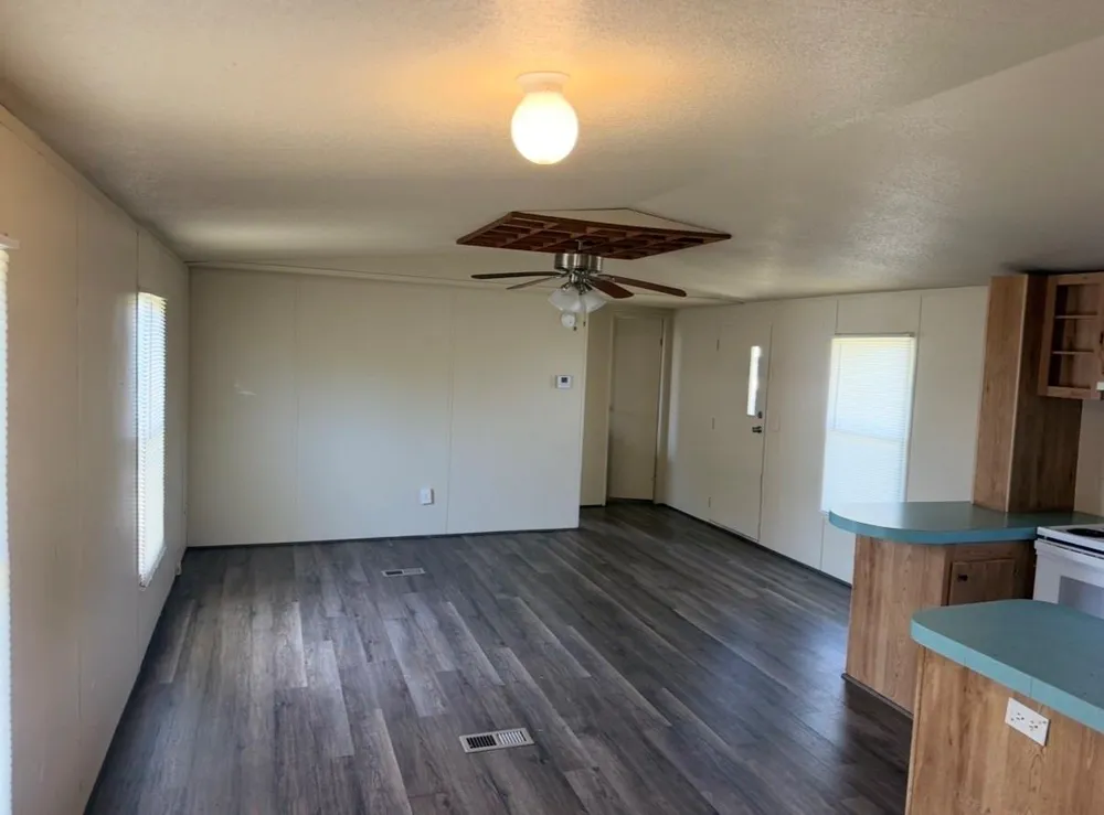 31812 Waller Tomball Road #6 Waller, TX 77484