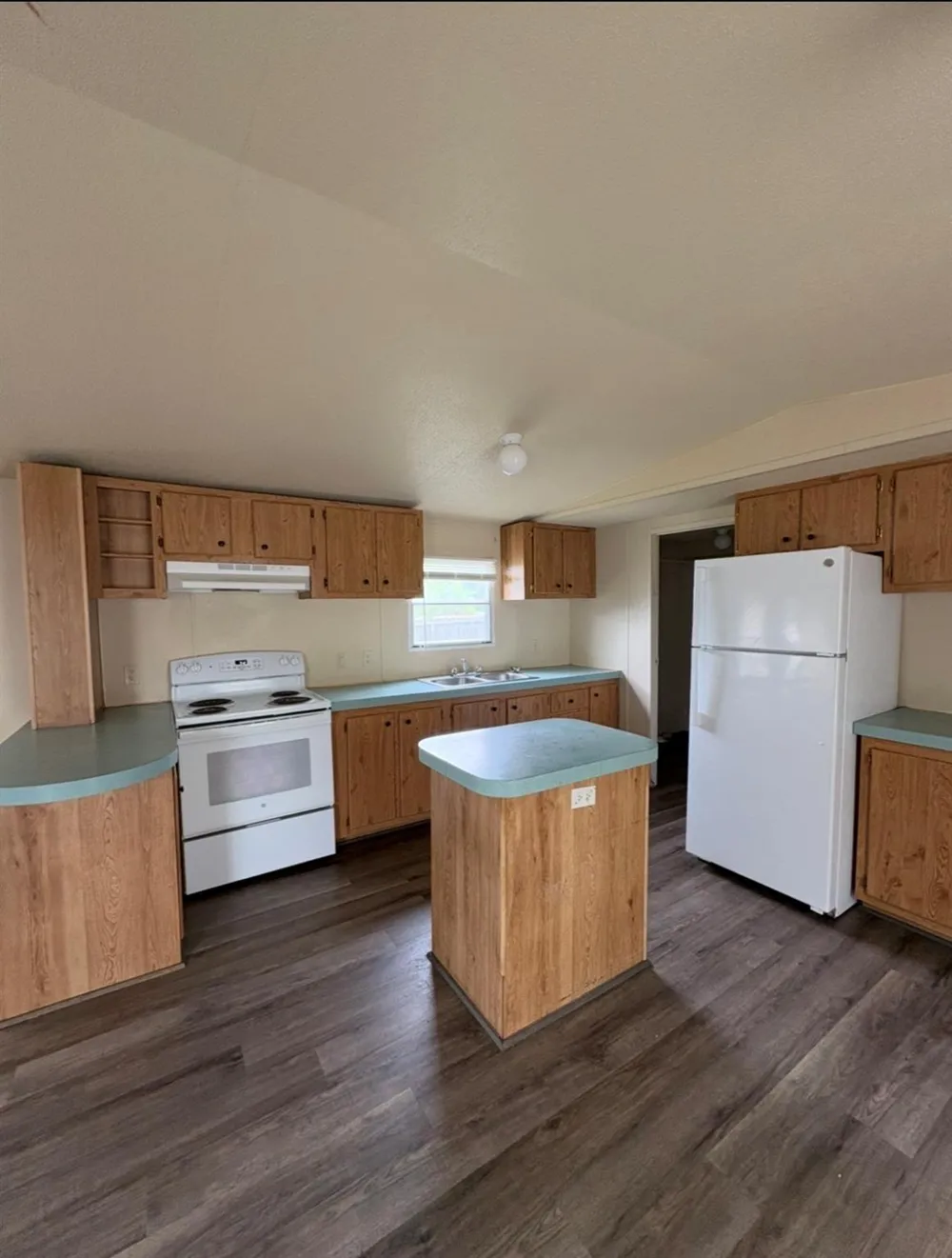 31812 Waller Tomball Road #6 Waller, TX 77484