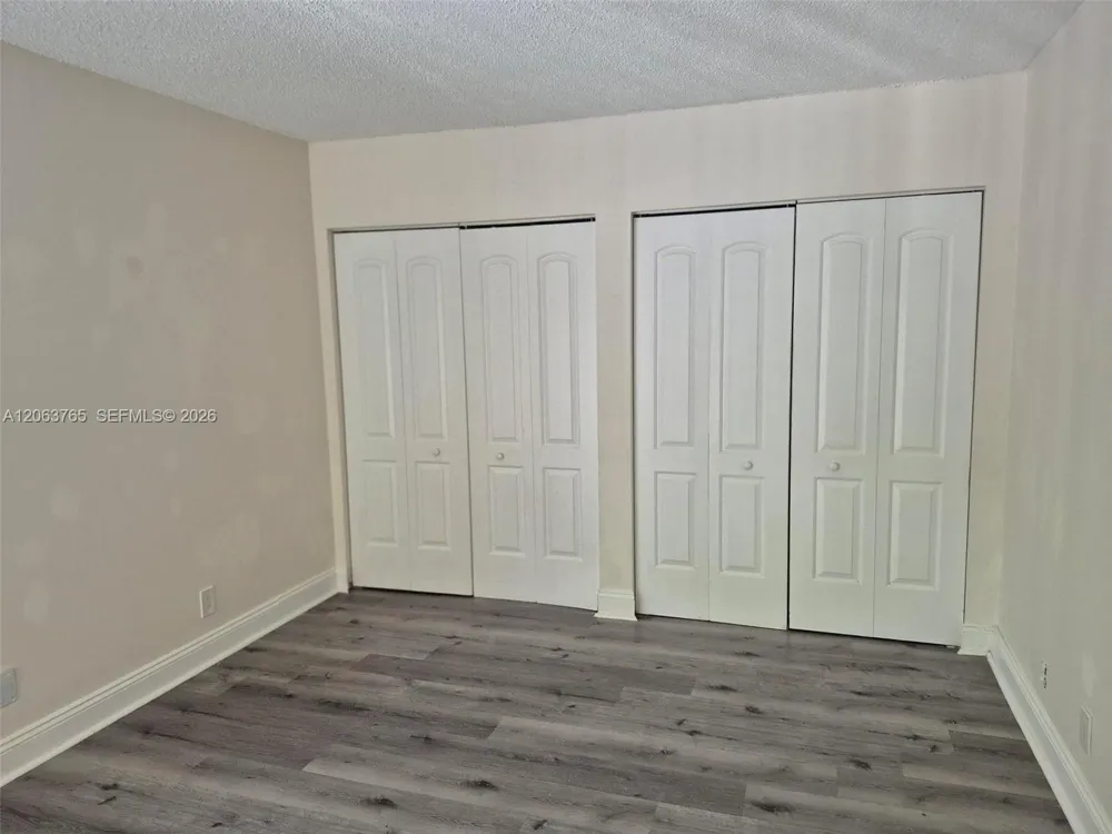 214 Wimbledon Lake Dr #57 Plantation, FL 33324