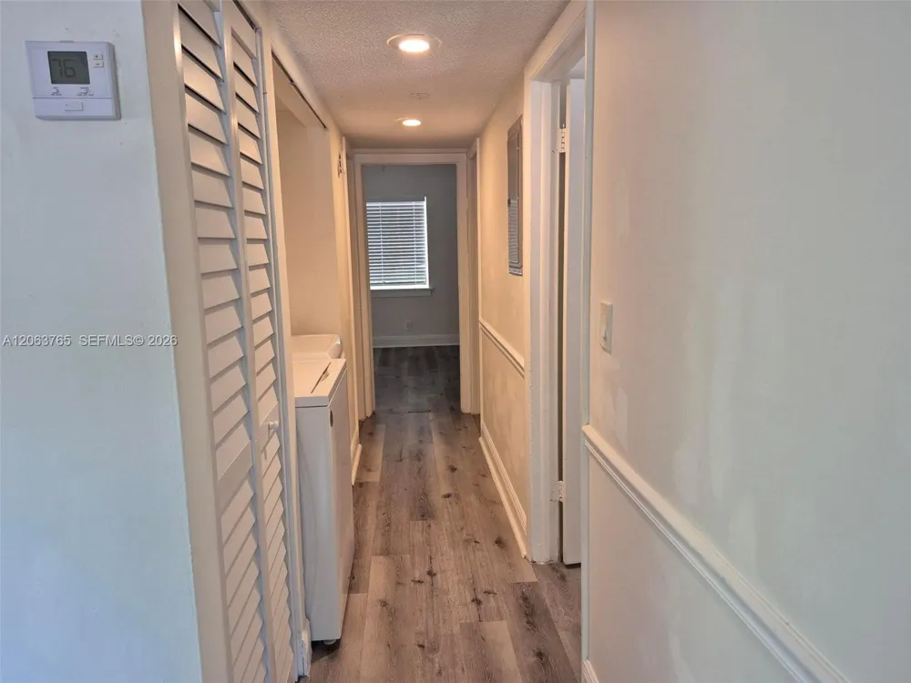 214 Wimbledon Lake Dr #57 Plantation, FL 33324