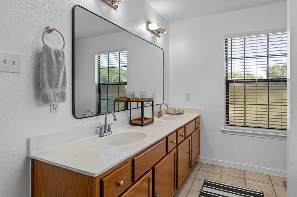 7719 Prairie Creek Lane Tolar, TX 76476