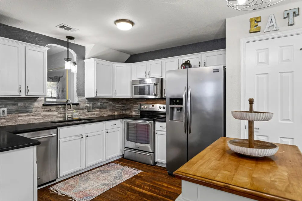 7719 Prairie Creek Lane Tolar, TX 76476