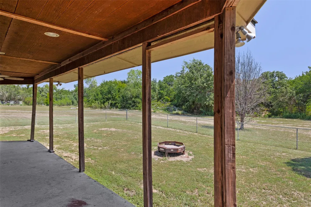 7719 Prairie Creek Lane Tolar, TX 76476