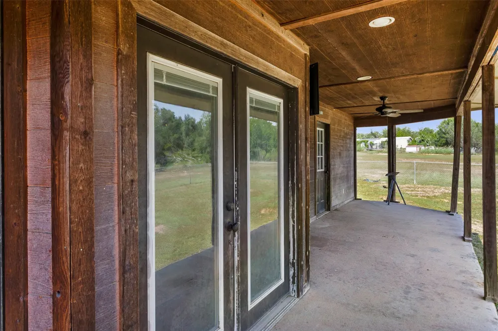 7719 Prairie Creek Lane Tolar, TX 76476