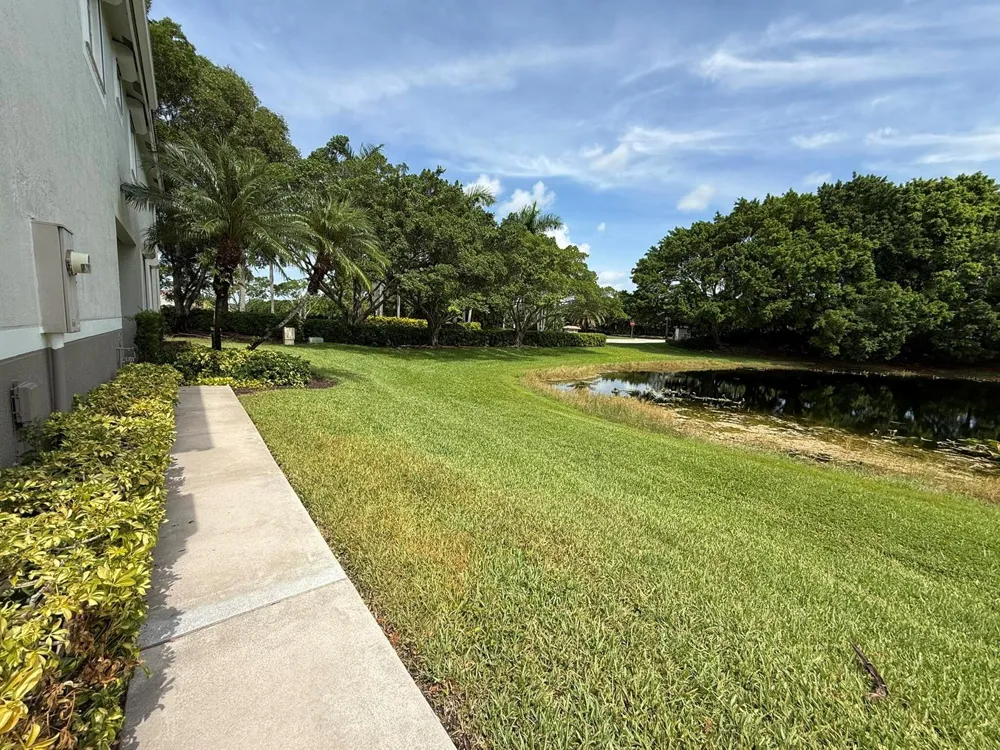 3660 San Simeon Circle Weston, FL 33331