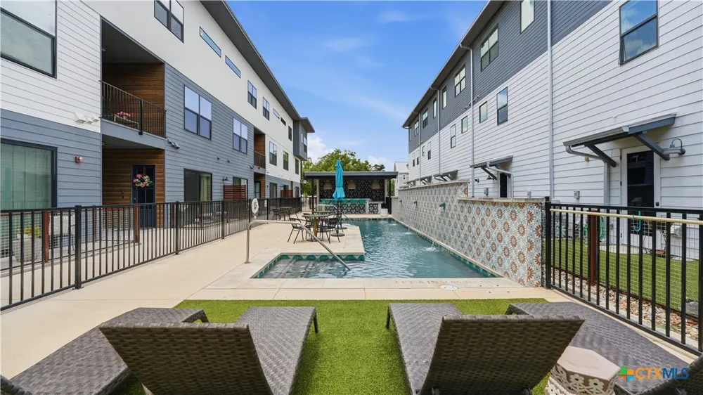 653 Stadtbach Street New Braunfels, TX 78130