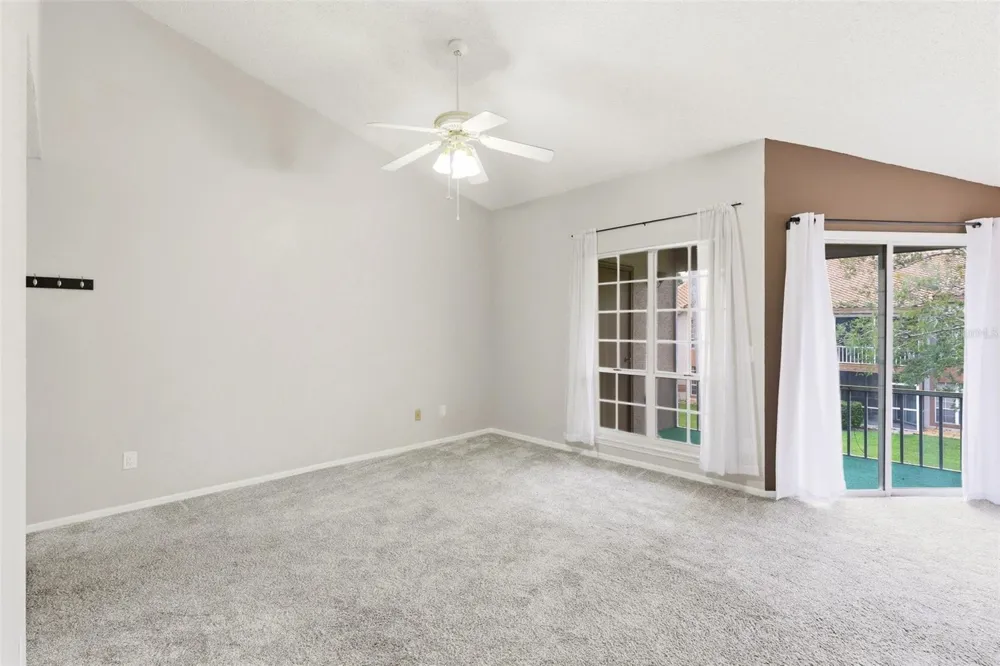 4696 SUSSEX TERRACE #202 Orlando, FL 32811
