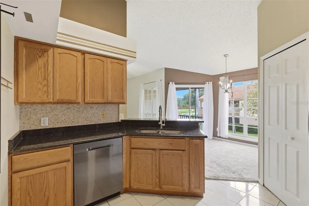 4696 SUSSEX TERRACE #202 Orlando, FL 32811