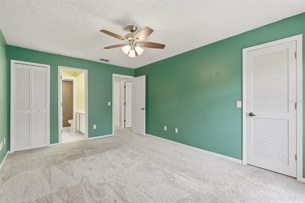 4696 SUSSEX TERRACE #202 Orlando, FL 32811