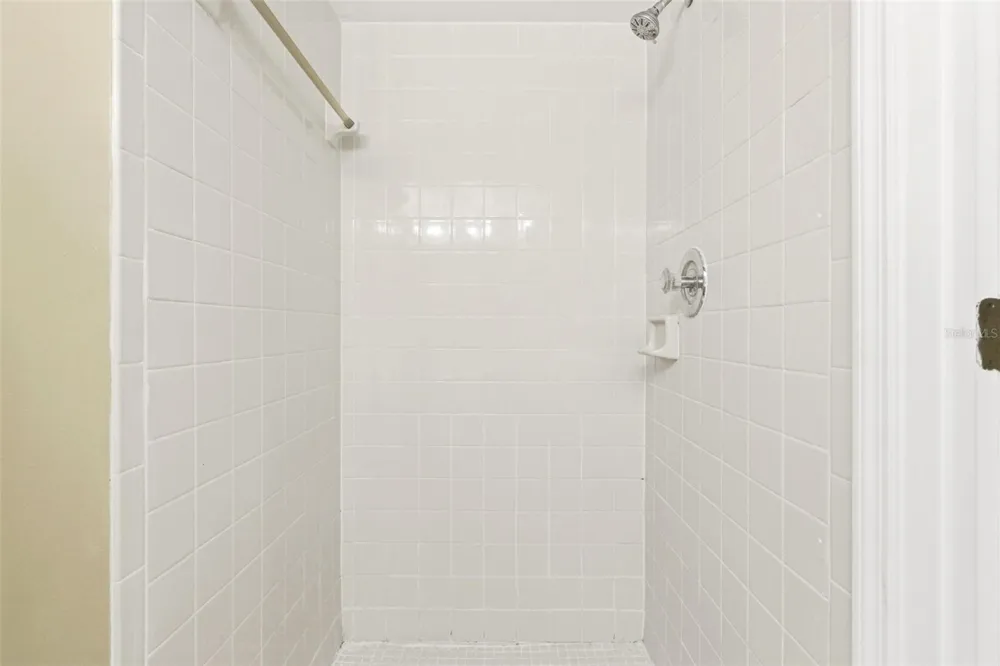 4696 SUSSEX TERRACE #202 Orlando, FL 32811