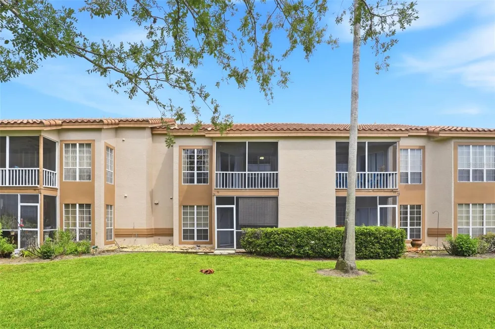 4696 SUSSEX TERRACE #202 Orlando, FL 32811