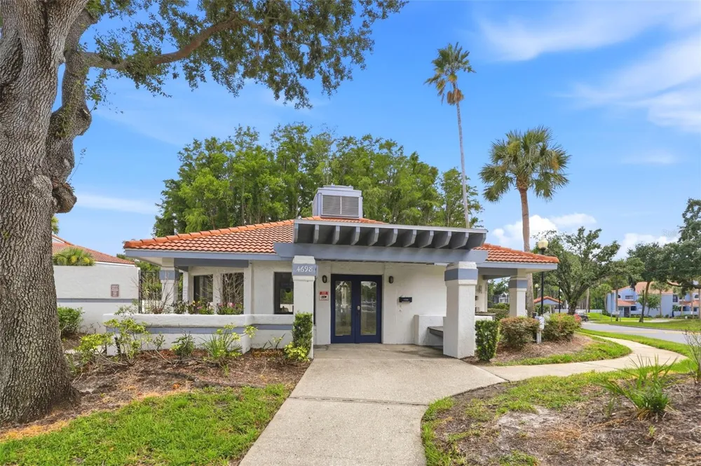 4696 SUSSEX TERRACE #202 Orlando, FL 32811