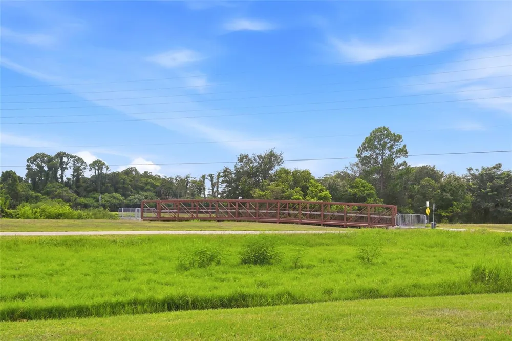 4696 SUSSEX TERRACE #202 Orlando, FL 32811