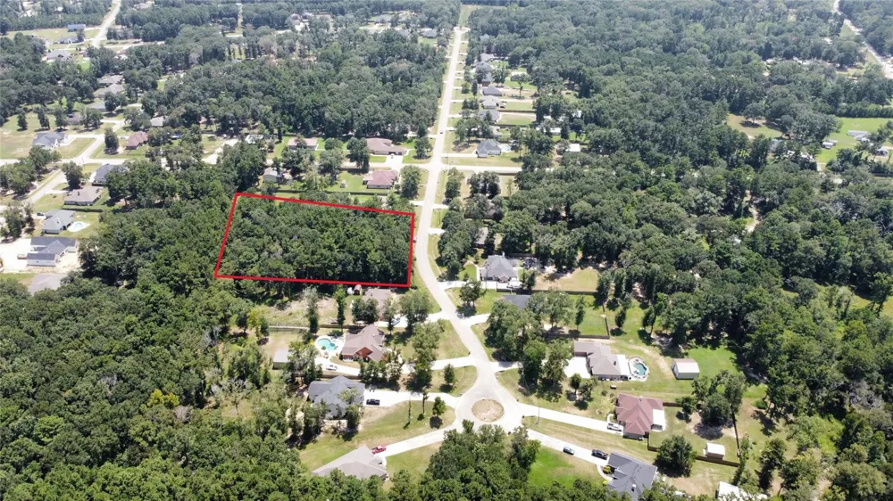 17019 N Mesa Dr Splendora, TX 77372