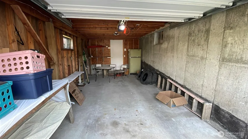 914 17th Avenue Oroville, WA 98844