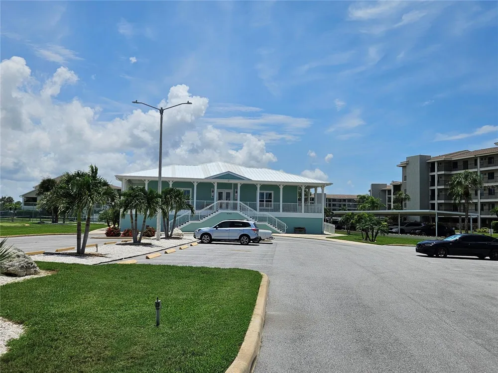 4650 BAY BOULEVARD #1044 Port Richey, FL 34668