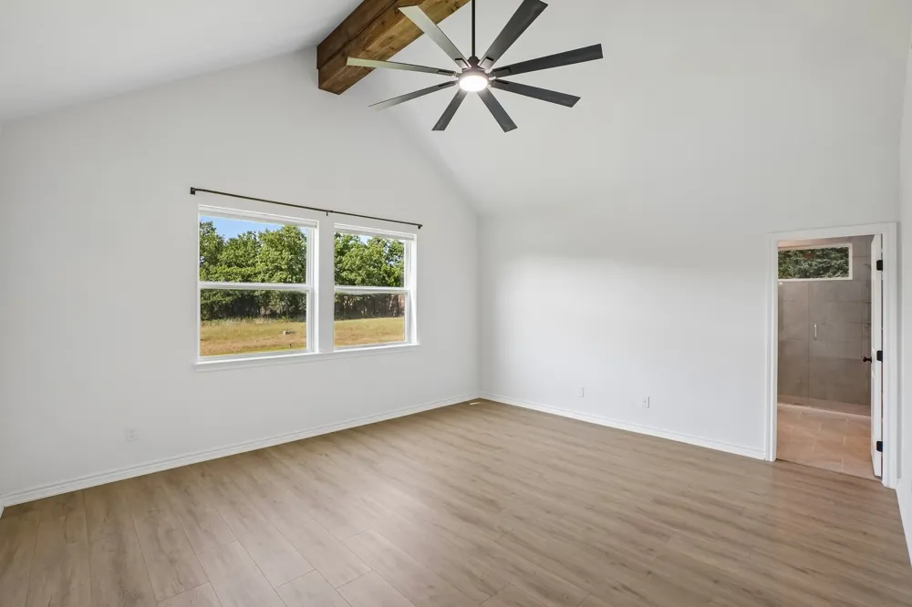 165 Rolling Bend Road Alvord, TX 76225