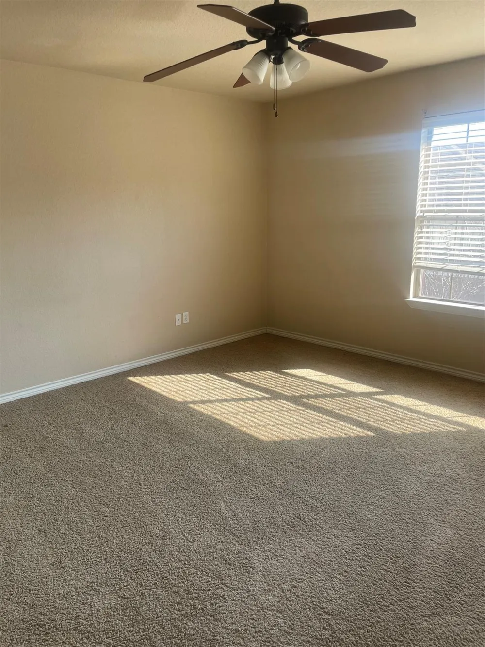 128 Bolero Way Huntsville, TX 77340