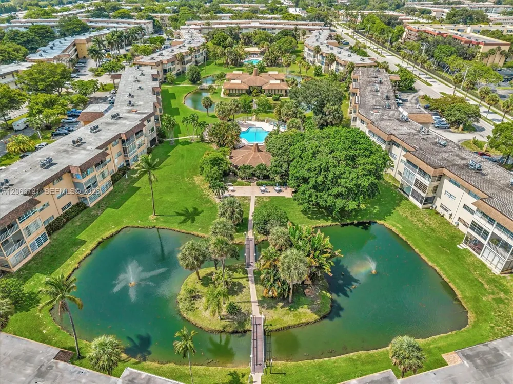 5001 W Oakland Park Blvd #106 Lauderdale Lakes, FL 33313