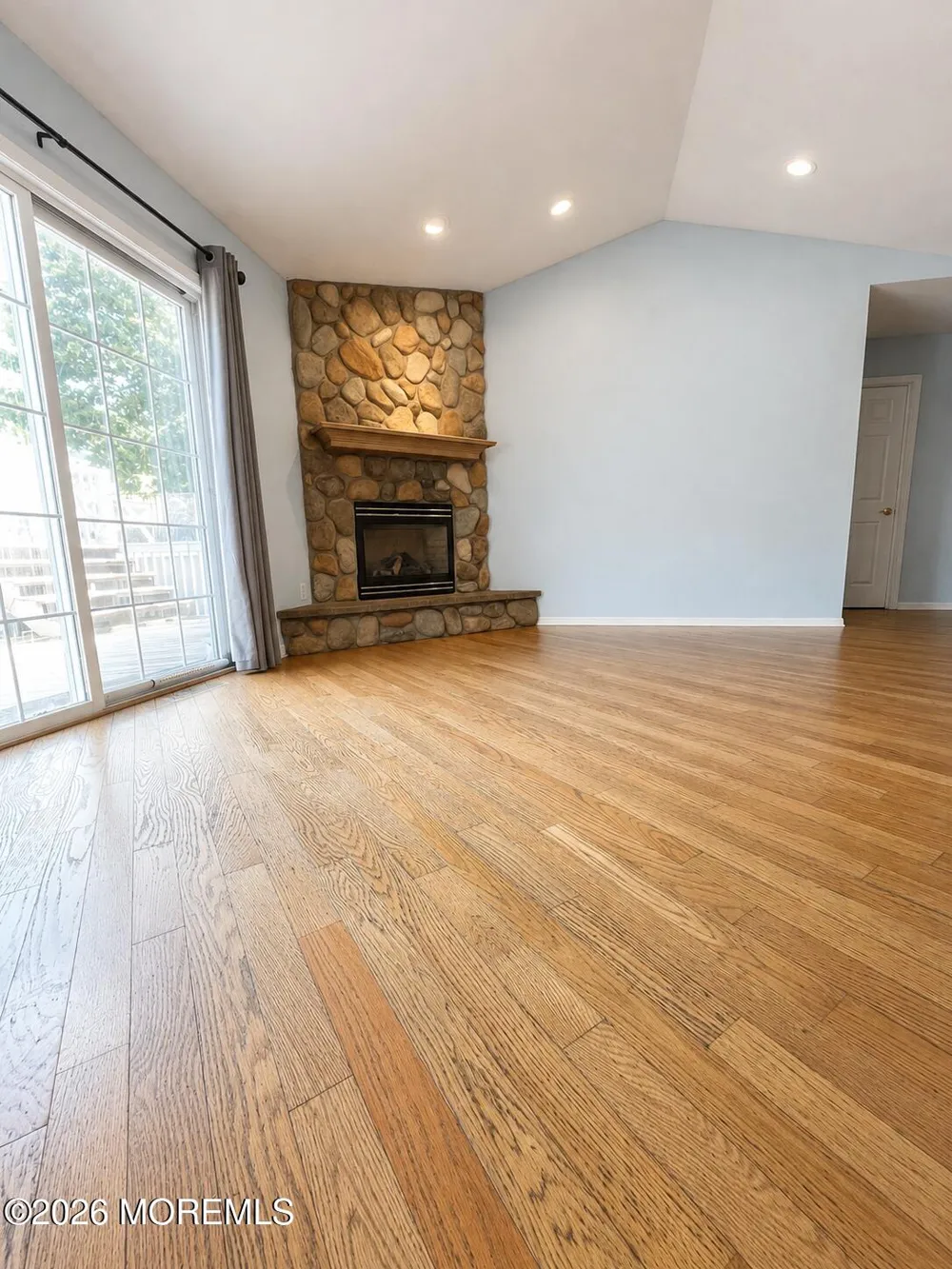 1157 Beach Lane Manahawkin, NJ 08050