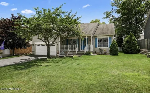 1157 Beach Lane