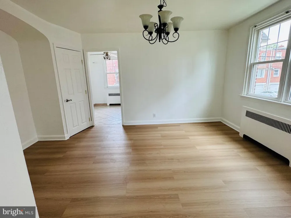 1223 KNORR STREET Philadelphia, PA 19111