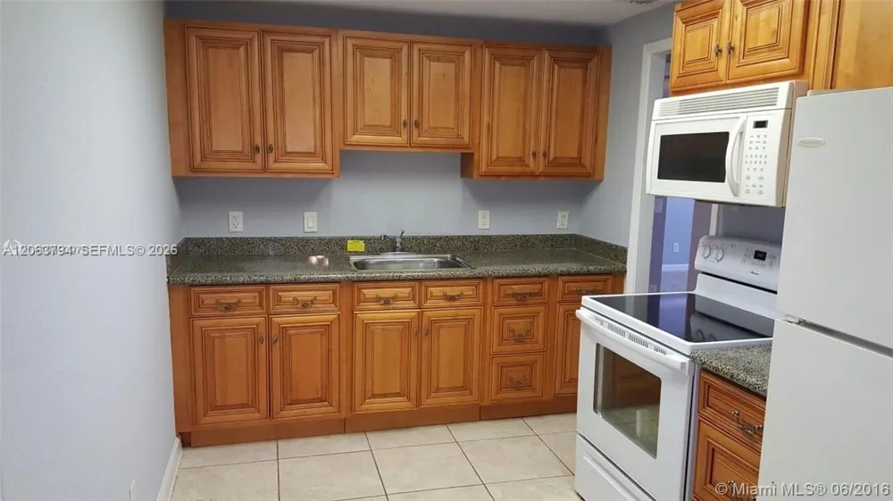 7142 Southgate Blvd #7142 Tamarac, FL 33321