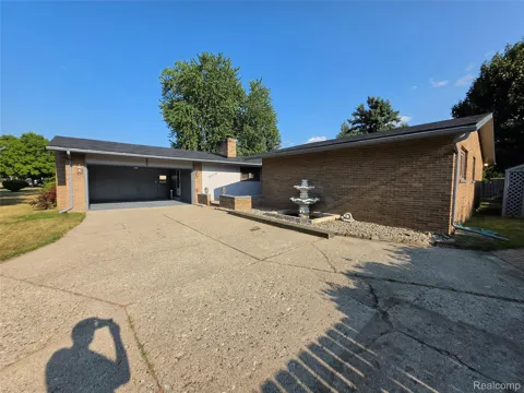 3710 Worchester Drive